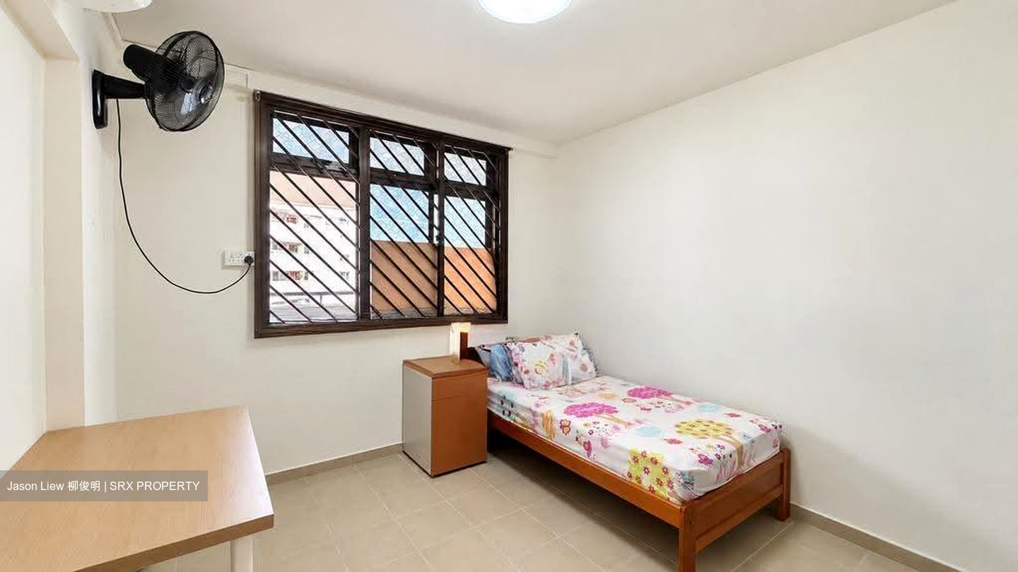 Blk 242 Serangoon Avenue 3 (Serangoon), HDB 4 Rooms #622136401